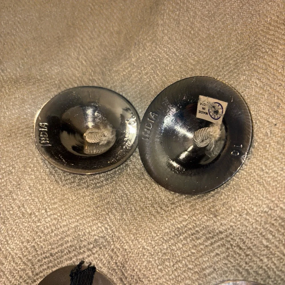 Silver Finger Cymbals - Picture 3 of 5